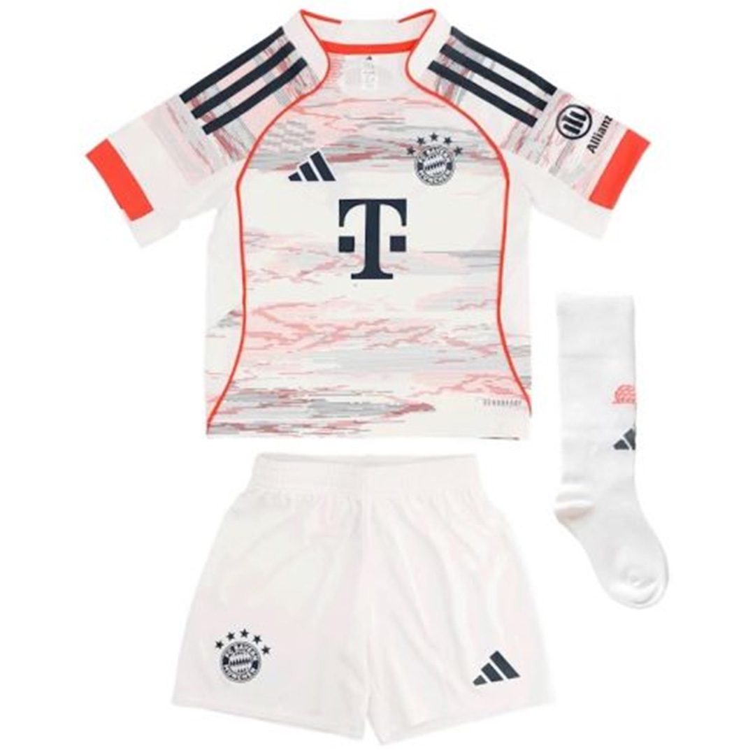 25/26 bayern munich kit