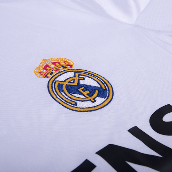 Retro Real Madrid Home Jersey 2004/05
