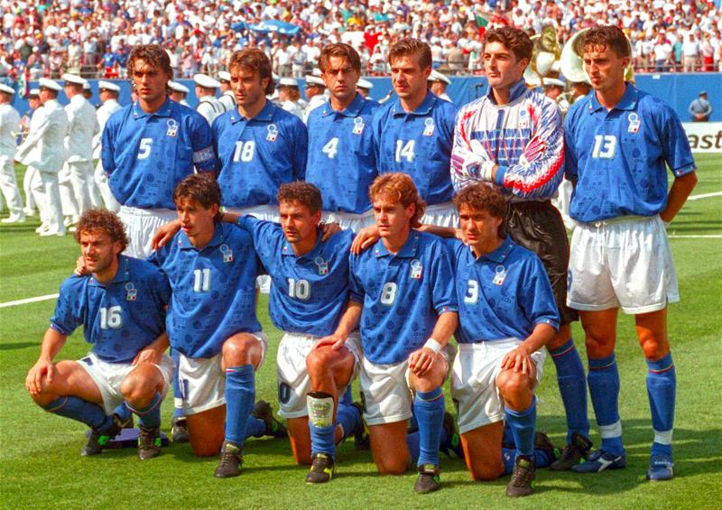 R.Baggio #10 Retro Italy Home Jersey World Cup 1994
