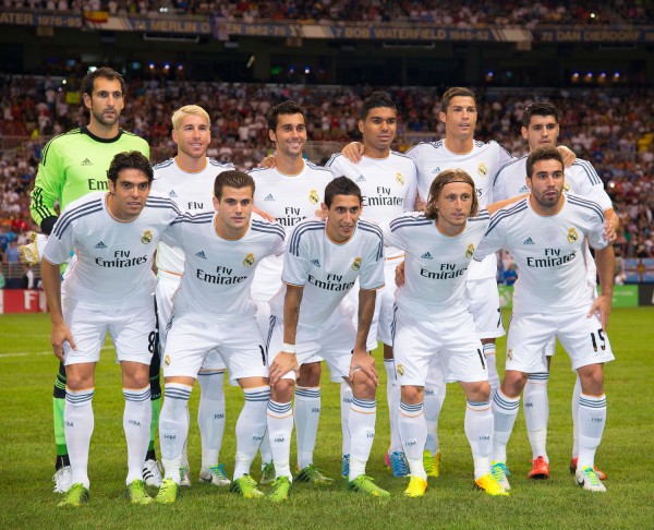 Retro Real Madrid UCL Final Home Long Sleeve Jersey 2013/14